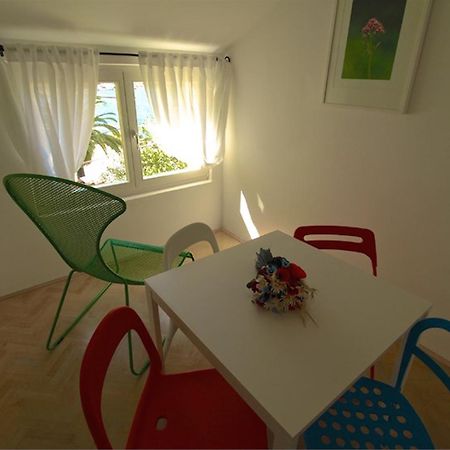 Apartments Mandarina Mali Lošinj Oda fotoğraf