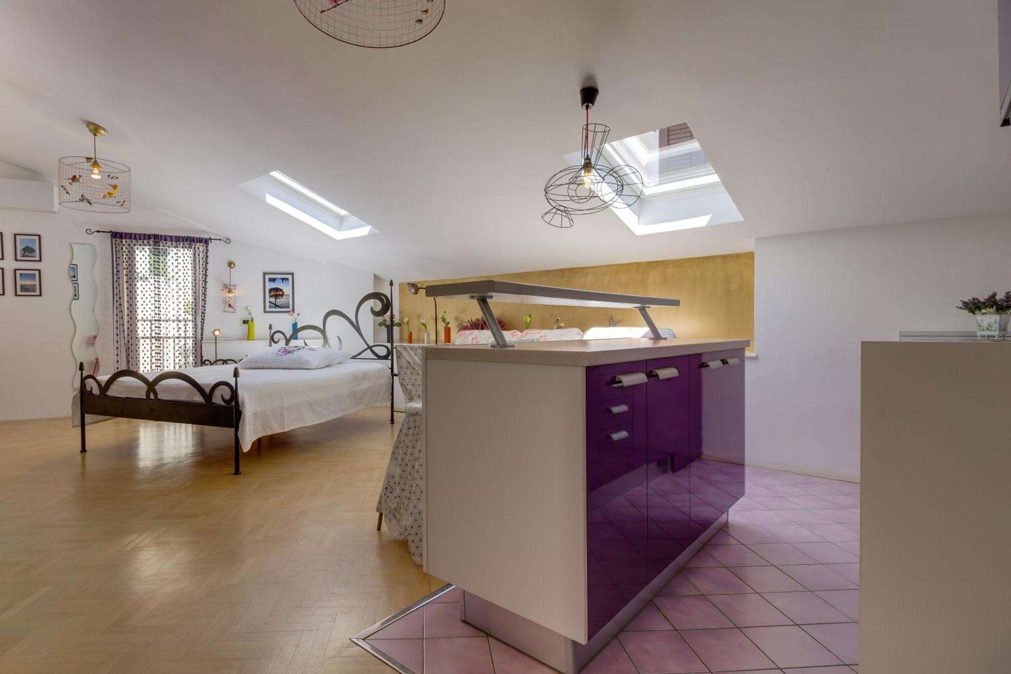 Apartments Mandarina Mali Lošinj Oda fotoğraf