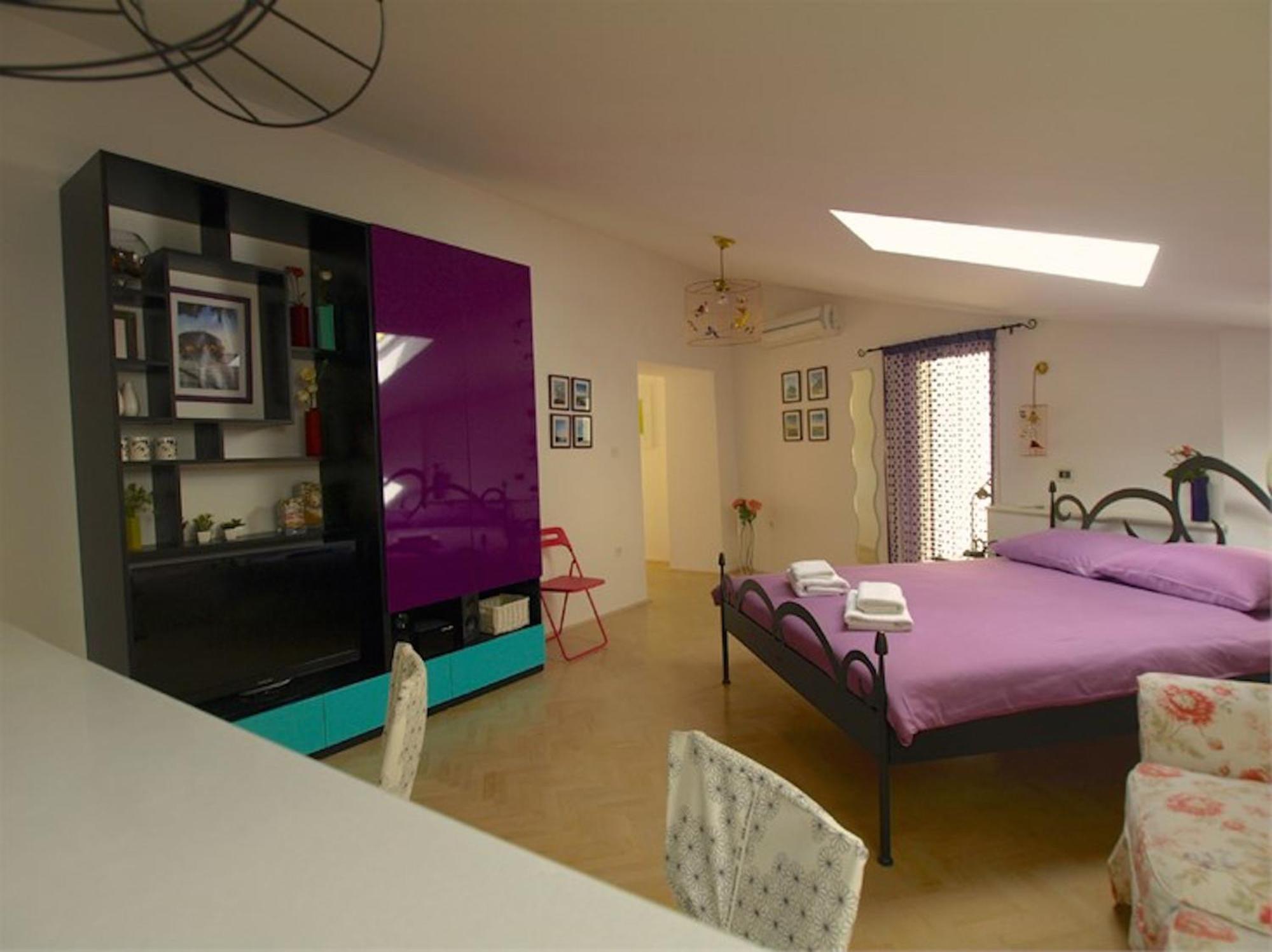 Apartments Mandarina Mali Lošinj Oda fotoğraf